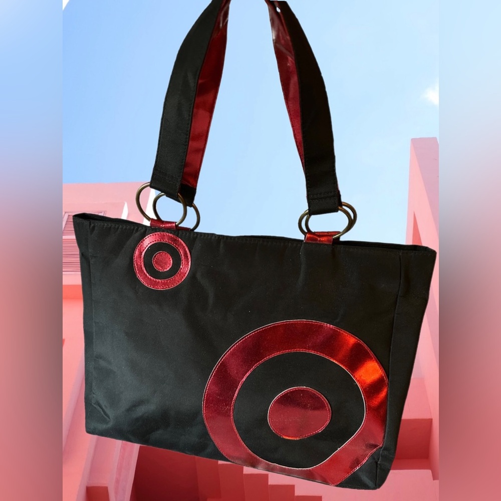 Striking Vintage Design Tote